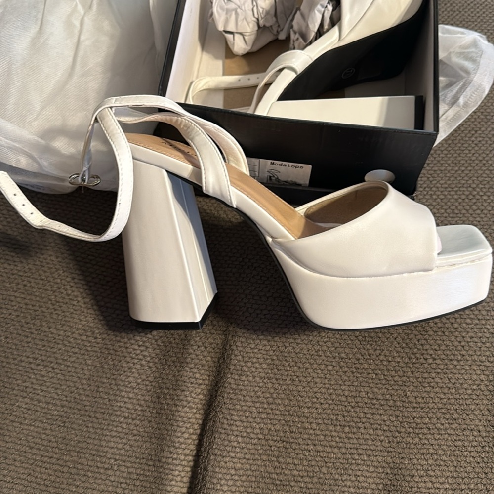 Women's White Platform Heels